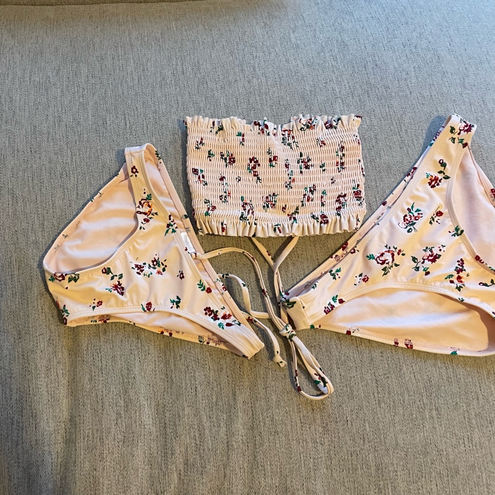 Floral bikini